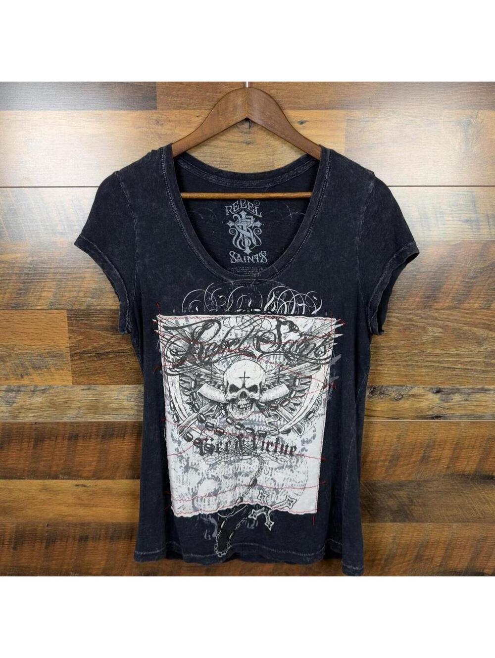Y2K Rebel Saints Women’s Large VNeck Embroidered Graphic T-Shirt